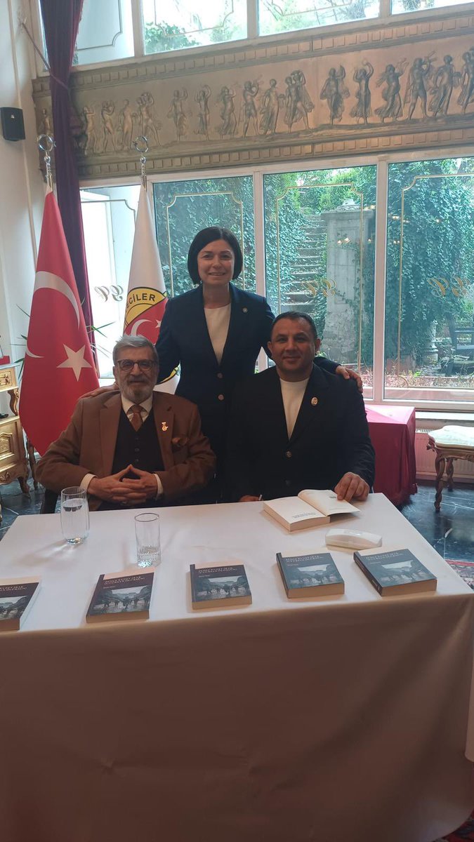 Kevser Ofluoğlu tweet media