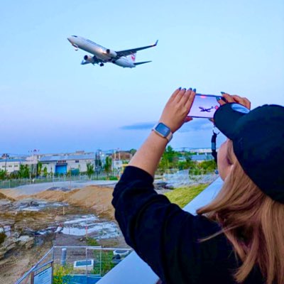 __rotweiss__'s tweet image. おチビとツーショット(*´艸`)♡
👩🏻Goojob👍w

#JAL #B737