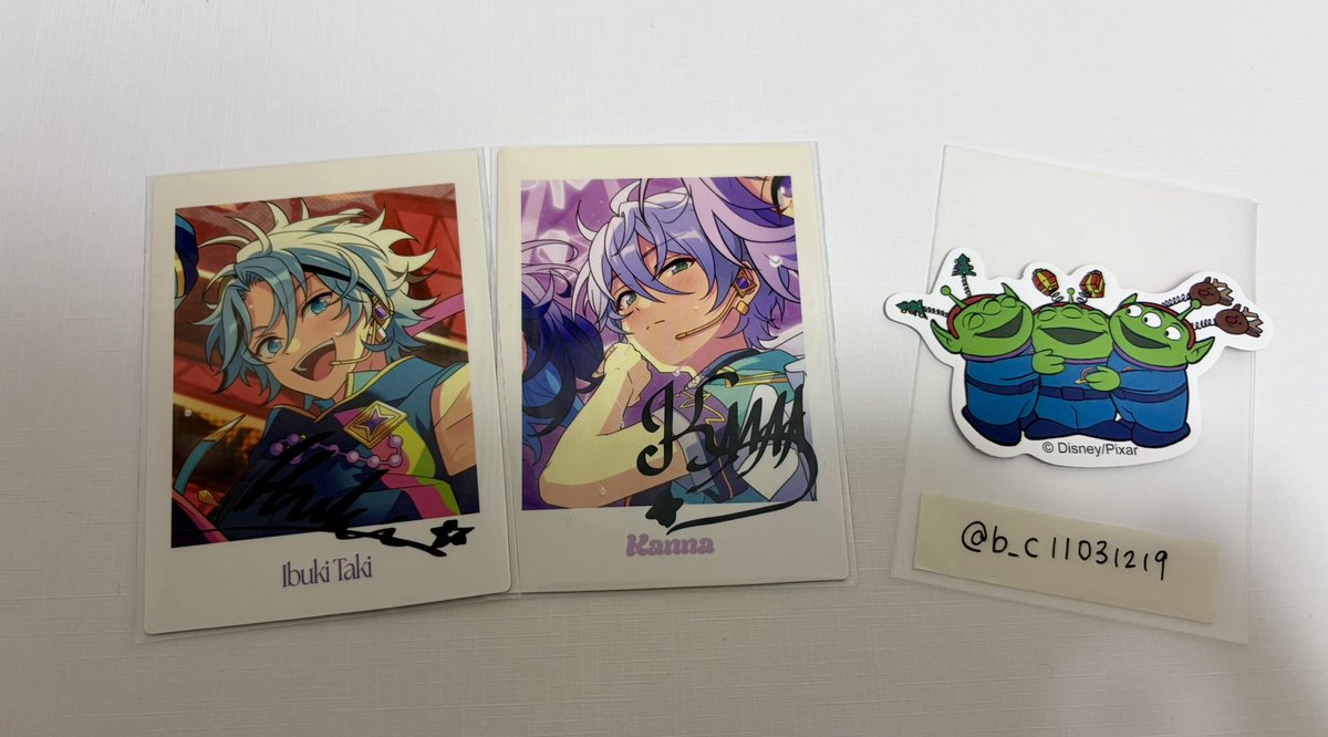 りりあ tweet media