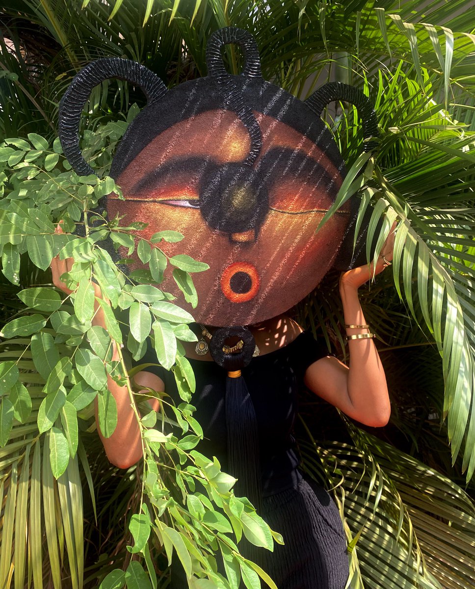 CHI NYÈ RÈ the quirky artist🎨🎨🍺 tweet media