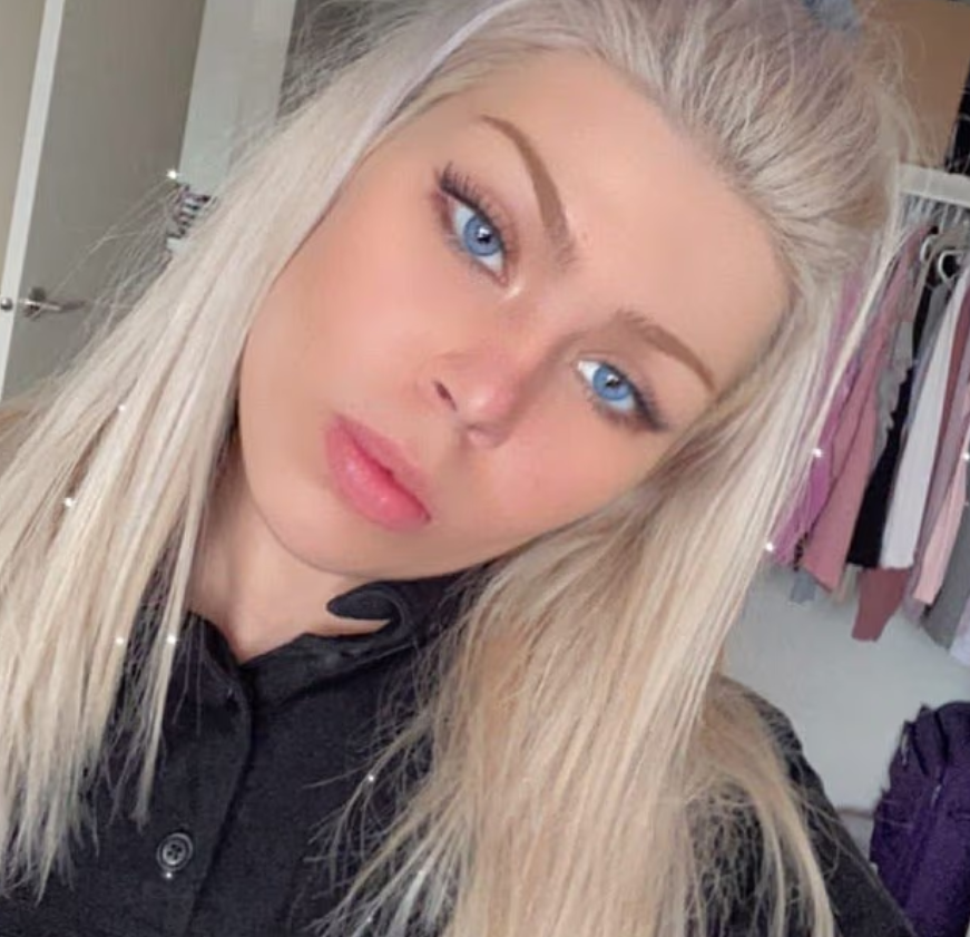 G R I F T Y tweet media