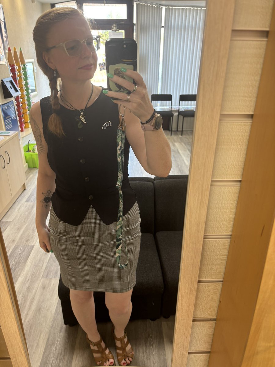 Bubbly 40s tweet media