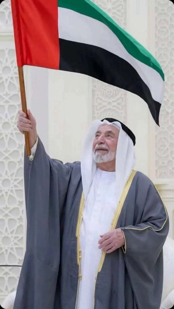 _خطابه _الامارات_ام خلود tweet media