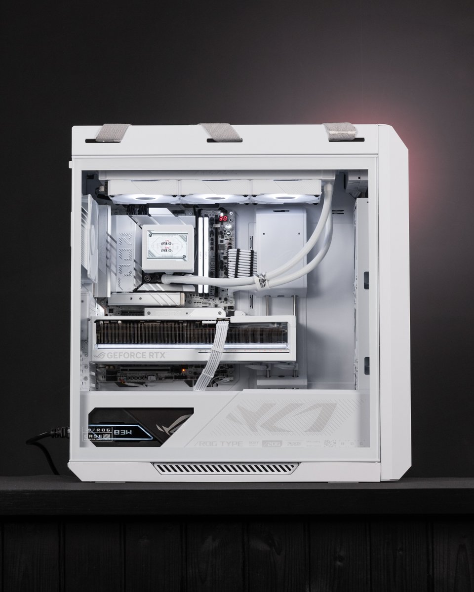 ASUS_ROG's tweet image. @mr_matt_lee takes the white #ROG Helios II to the next level with this premium, detail-driven build.

Prefer a darker look? It's available in black too:

⚪: rog.gg/StrixHeliosIIW​
⚫: rog.gg/strixheliosii​

Ready to upgrade? 🚀​
👉🏻rog.gg/upgrade-what-m…​

#PCbuild #PCcase