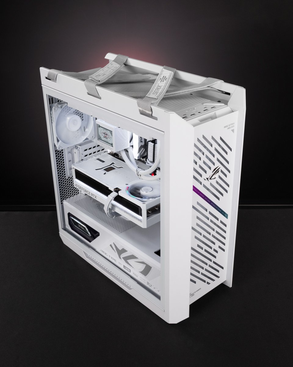 ASUS_ROG's tweet image. @mr_matt_lee takes the white #ROG Helios II to the next level with this premium, detail-driven build.

Prefer a darker look? It's available in black too:

⚪: rog.gg/StrixHeliosIIW​
⚫: rog.gg/strixheliosii​

Ready to upgrade? 🚀​
👉🏻rog.gg/upgrade-what-m…​

#PCbuild #PCcase
