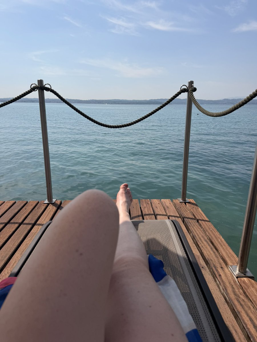 Lady Josie Glass tweet media