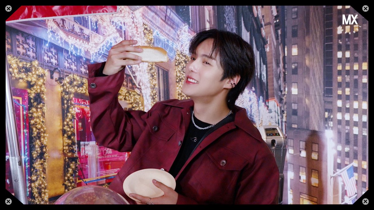 🎥
#몬스타엑스 #몬채널 📺
#Behind EP.495
MONSTA X 2025 iHeartRadio Jingle Ball Tour part.1

#MONSTAX #MONSTA_X
#MONSTAX_JingleBall #iHeartJingleBall
#iHeartJingleBall2025

▶ youtu.be/jQmyHR0p5nc