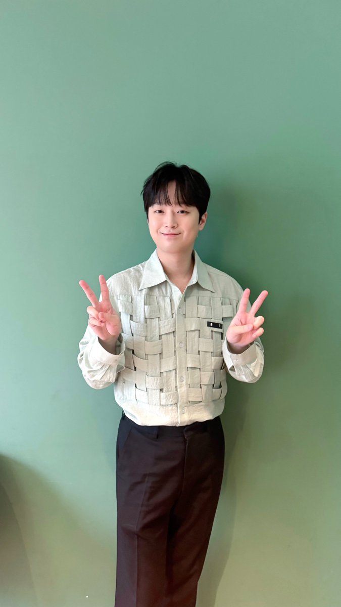 찬원이의 하루 tweet media