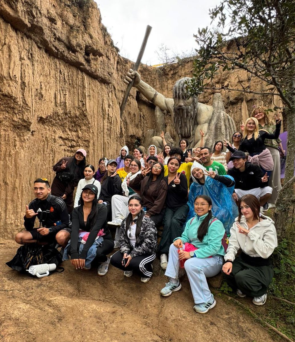 Unicafam tweet media