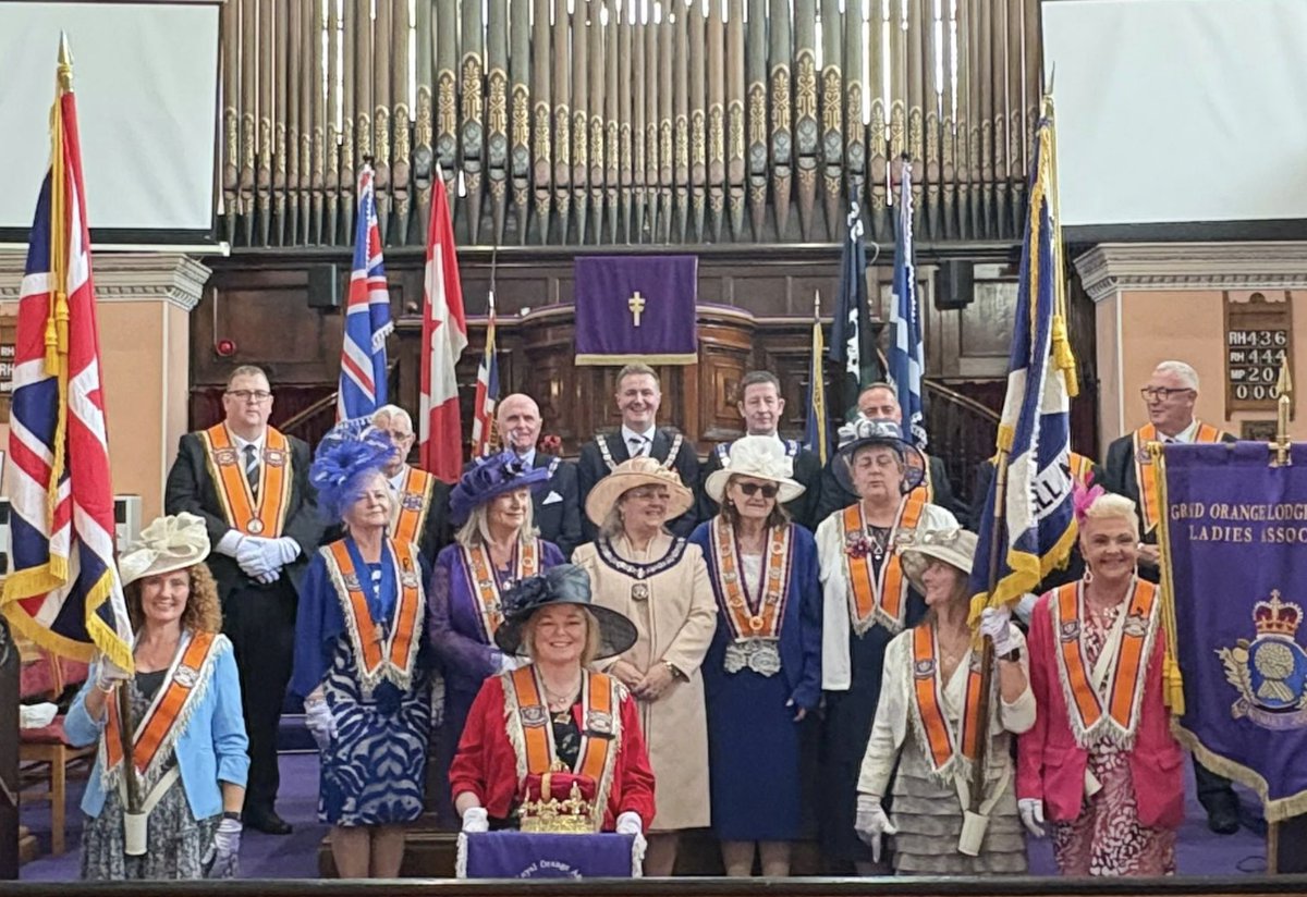 OrangeOrderScot's tweet photo. A well-attended service, warm sunshine and strong fellowship made it a day that reflected the faith, tradition and togetherness at the heart of our Institution 💜

If you have any pictures of your own from the day, share them below 👇 https://t.co/zw1JjcyhhE