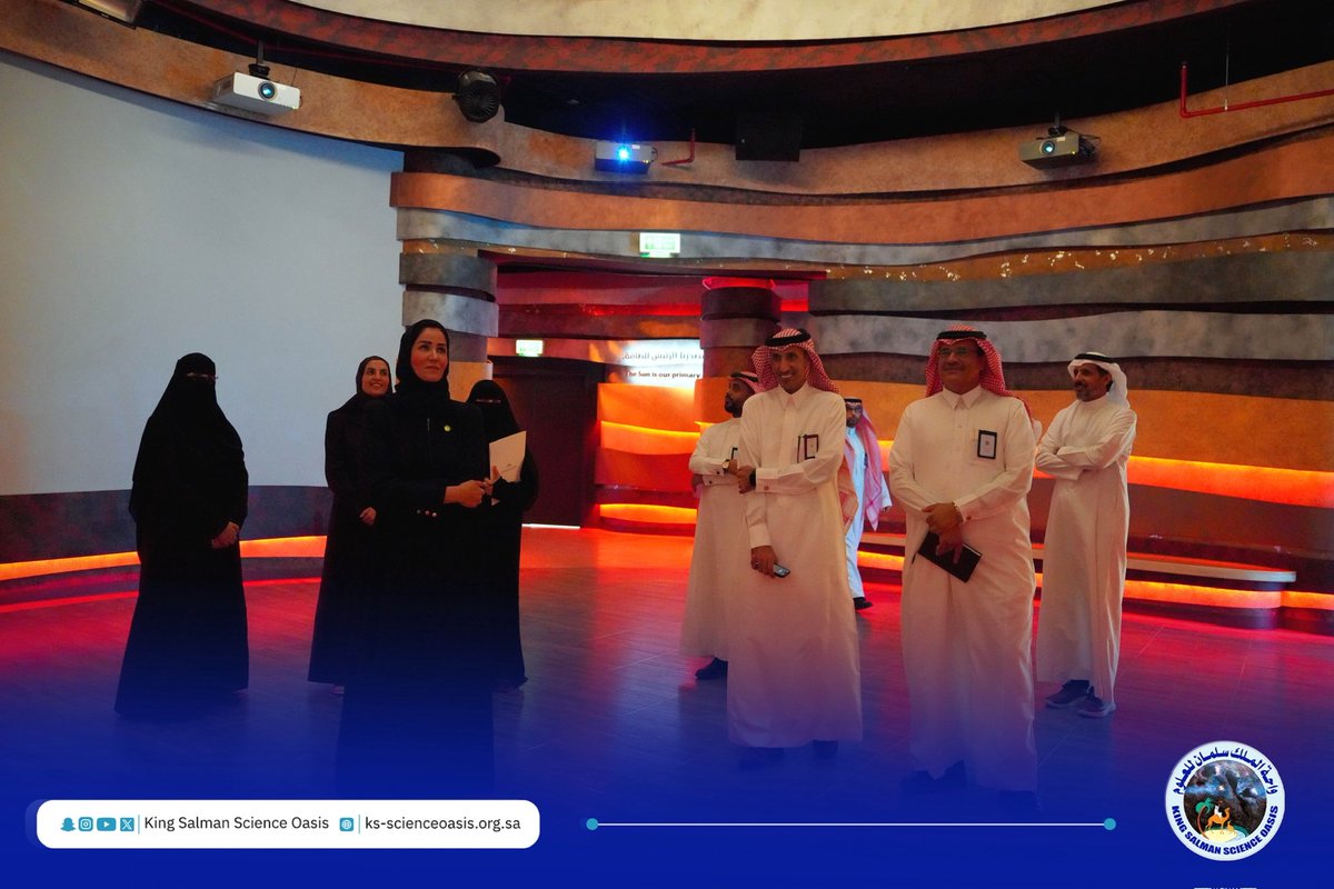 KS_ScienceOasis's tweet photo. سعدنا بزيارة سعادة مدير عام التعليم بالمنطقة الشرقية د.منيرة بنت بدر المهاشير، وبحضور ممثلي @MOE_EPR، حيث جرى خلال اللقاء استعراض أوجه التعاون المشترك وبحث سبل تعزيز التكامل بما يحقق مستهدفات الشراكة الاستراتيجية بين الطرفين. https://t.co/MWH32ofp8H