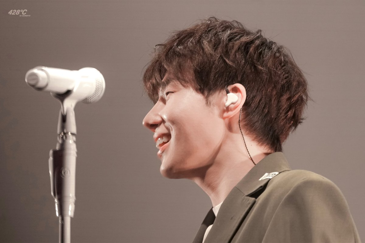 4_28_C's tweet photo. ┌───────────────┐
      노래하는 성규를 평생 사랑해요 🍀
└───────────────┘
　　ᕱ ᕱ ||
　 ( ･ω･ ||
　 /　つΦ

240127 KIM SUNG KYU FAN MEETING [ㅅㄱ2 : 사계]
#인피니트 #INFINITE #김성규 #성규 #KIMSUNGKYU #SUNGKYU #HAPPYSUNGKYUDAY #성규야_생일_축하해