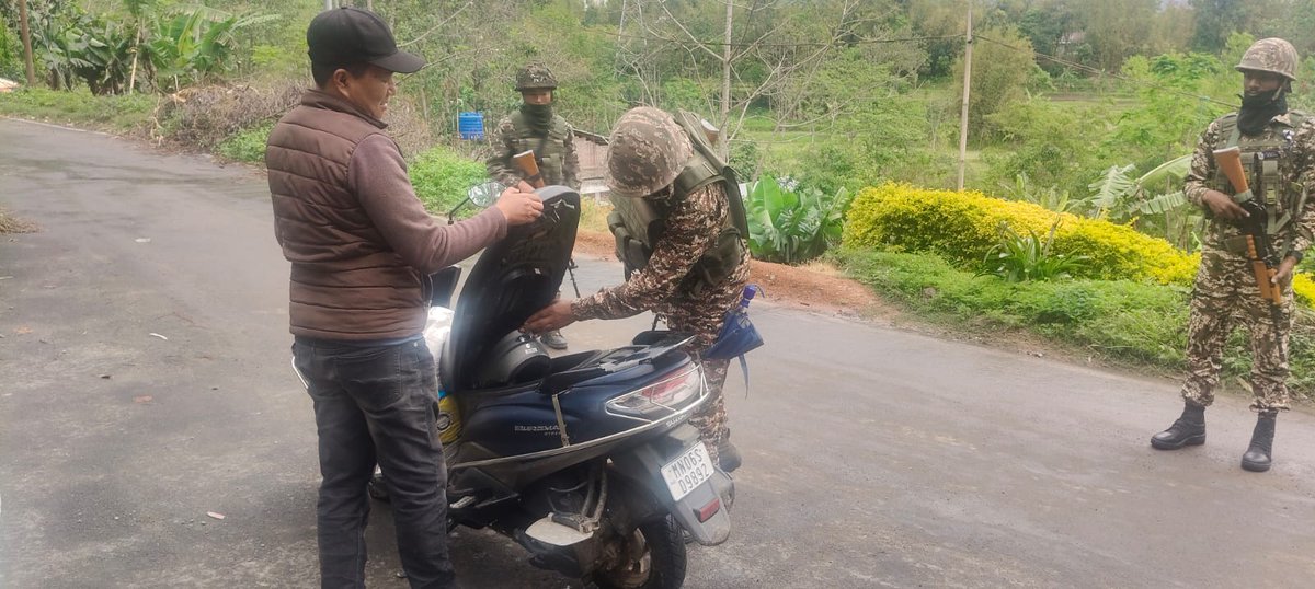 From tackling smuggling to preventing crime, 32 Bn #CRPF’s Mobile Check Posts enhance law &amp; order while bringing security closer to the people. #PeaceAndSecurity