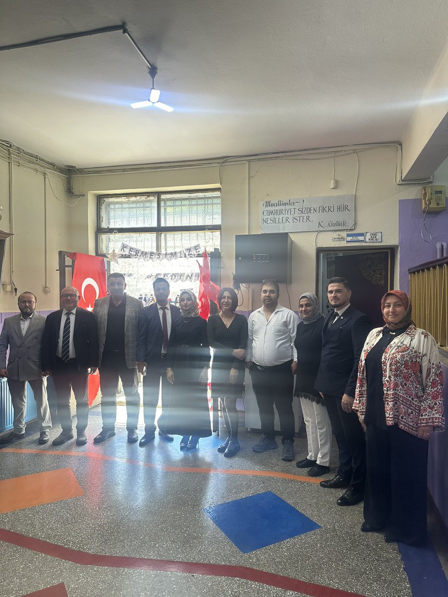 İbni Sina Ortaokulu ve TÜGVA Konak’ın tertip ettiği Aile Kermesi’ne katılarak, aile birliğini güçlendiren bu anlamlı organizasyona destek olduk.

Emeği geçen herkese teşekkür ediyor, birlik ve beraberliğimizin daim olmasını diliyorum.