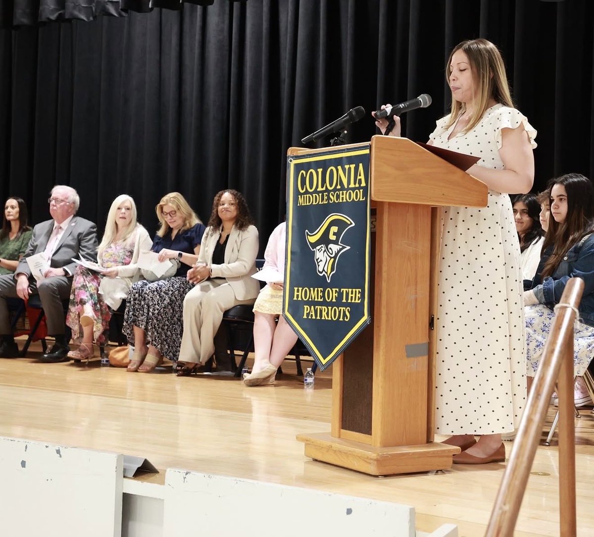 Colonia Middle School tweet media