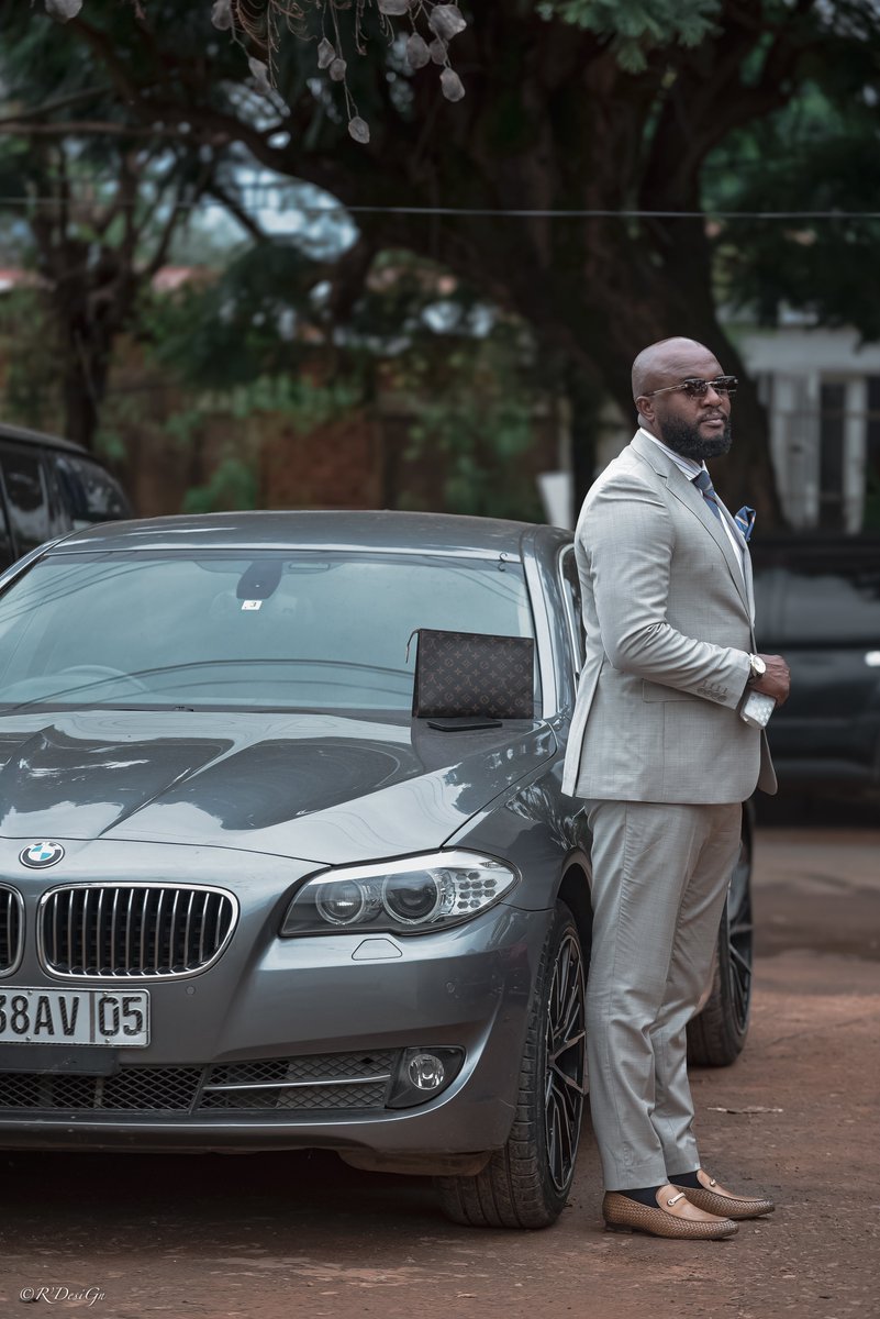 Le succès commence le jour où tu décides de ne plus abandonner, bon début de semaine peuple de Dieu.