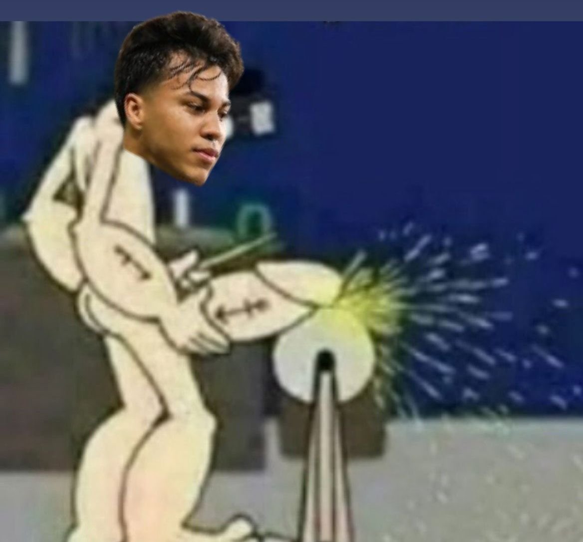 GustavinJob69 tweet media