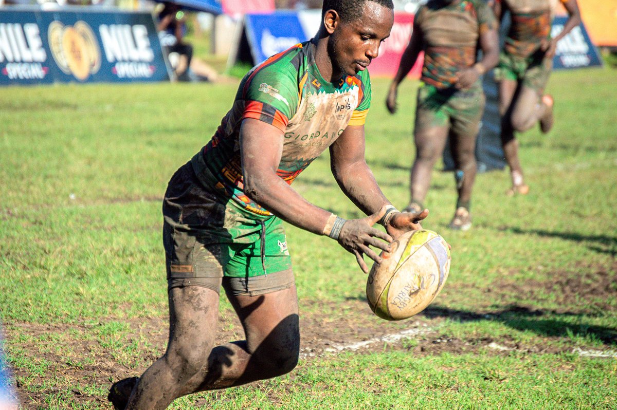 ImpisRFC's tweet image. Match Day 9 #ugandarugbypremiership action captured by @Sserunk10474985 in four frames 🔥 🥵 

#ARROGANCE 💚