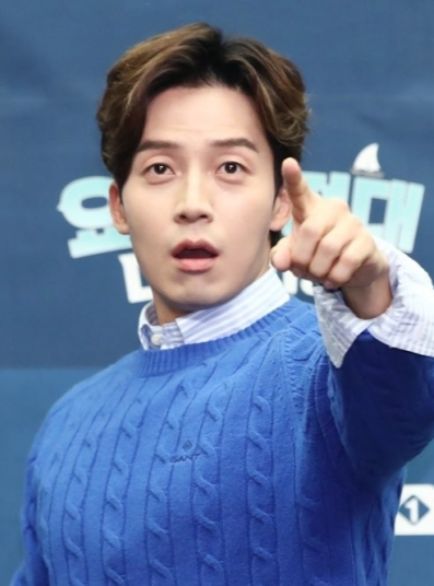 희극인 tweet media