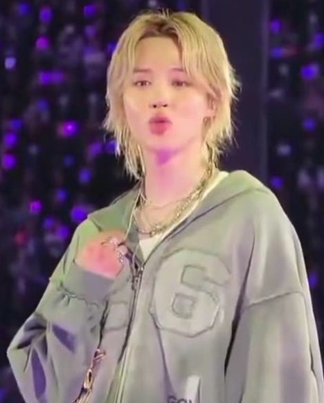 ( •̯́ ₃ •̯̀)