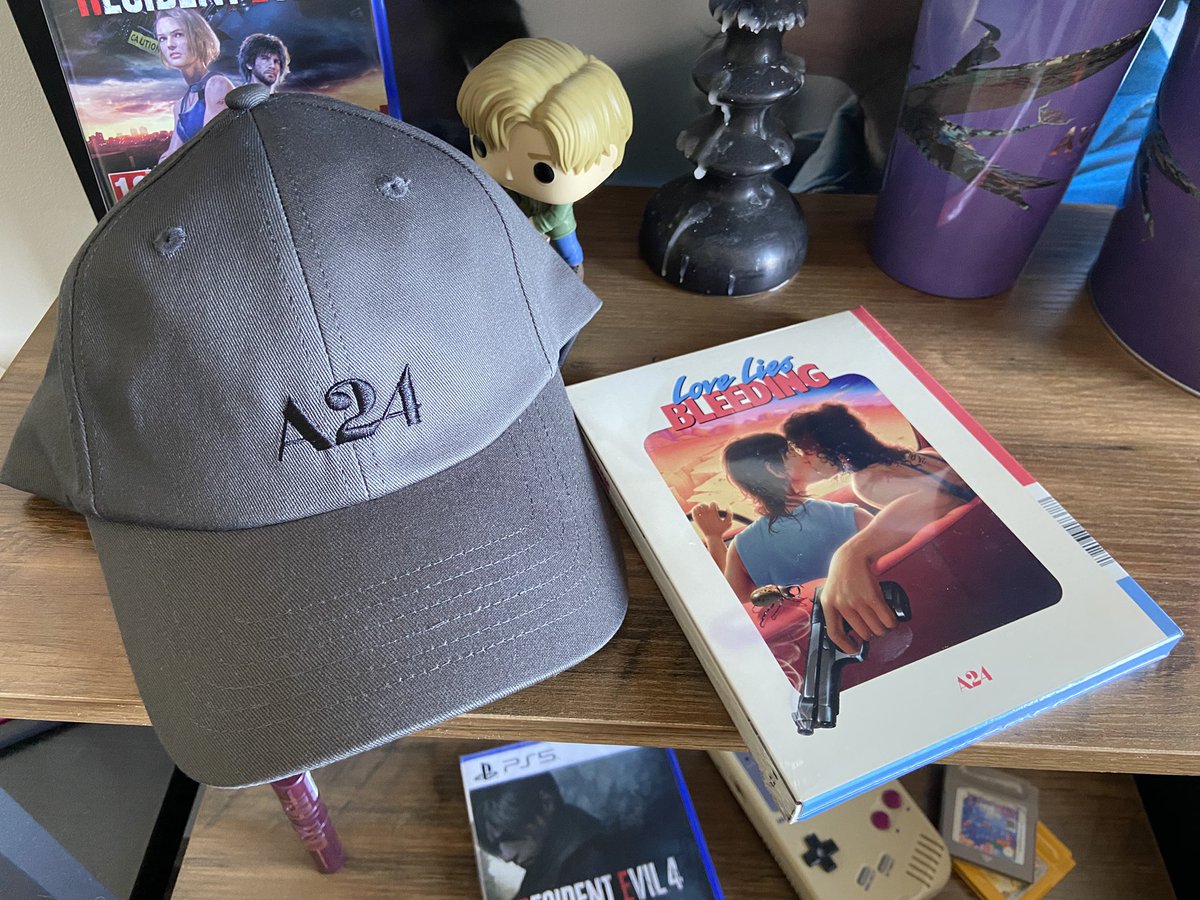 Hania🐝 tweet media