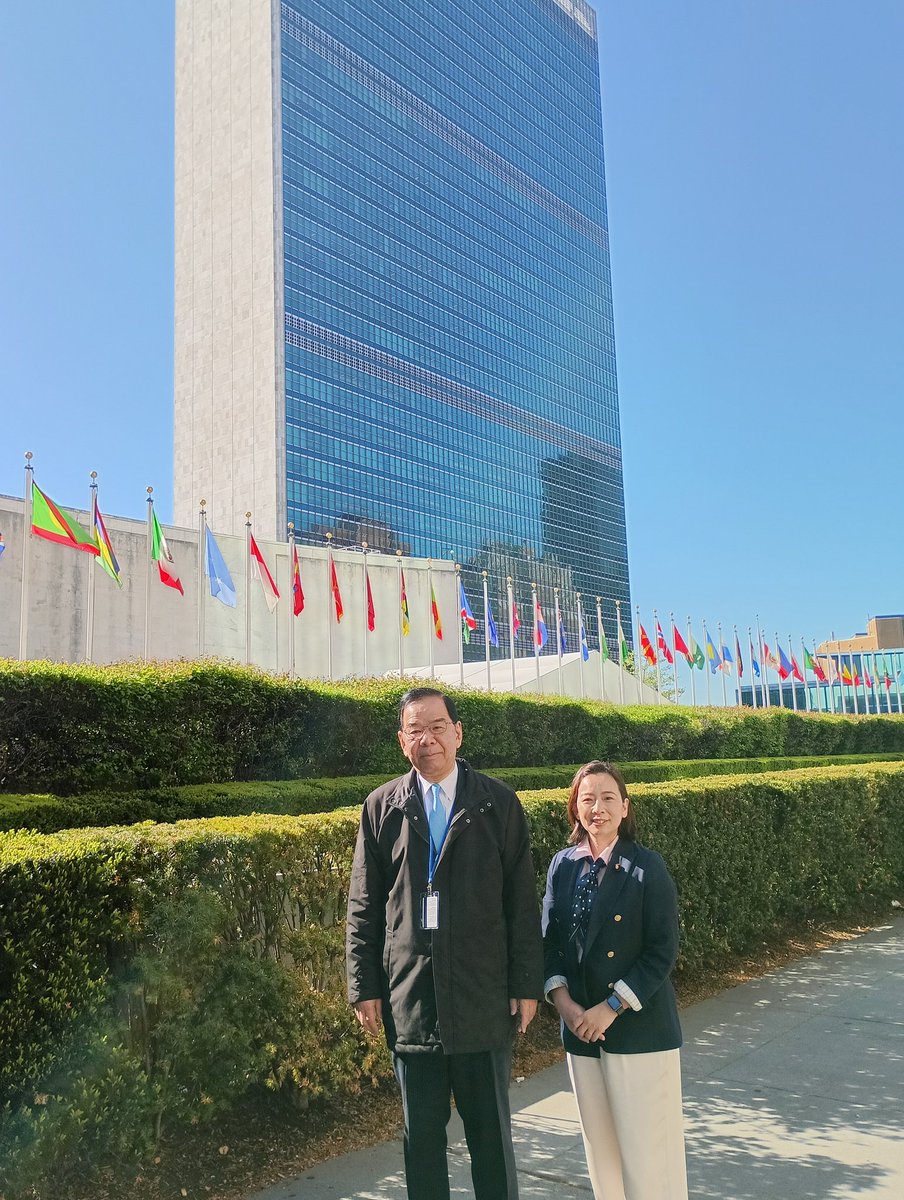 志位和夫 tweet media