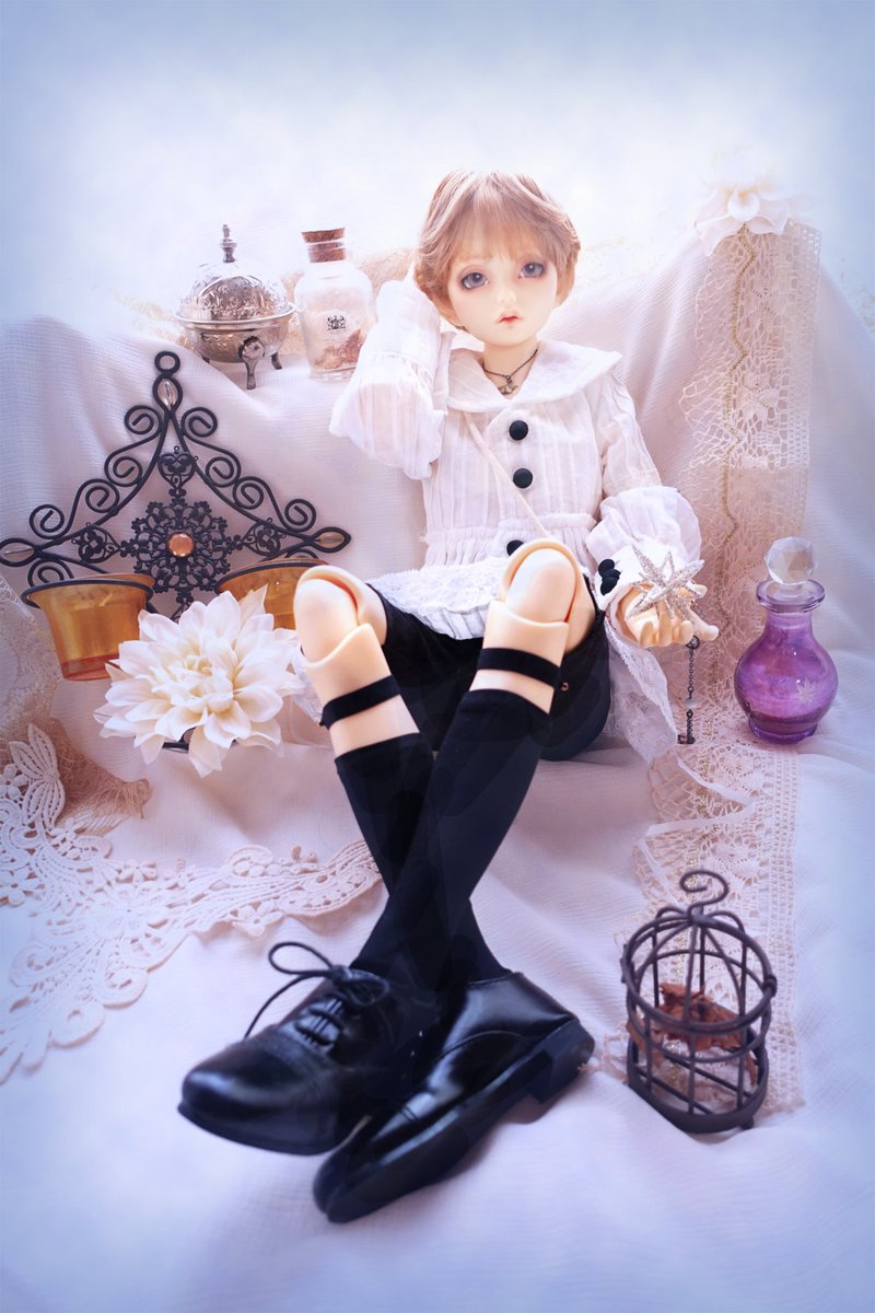 #今夜のドール撮影120分一本勝負
【みる】〜過去〜
よく見てみて
これが
キミの築き上げた世界……

#スーパードルフィー　
#うちのこかわいい