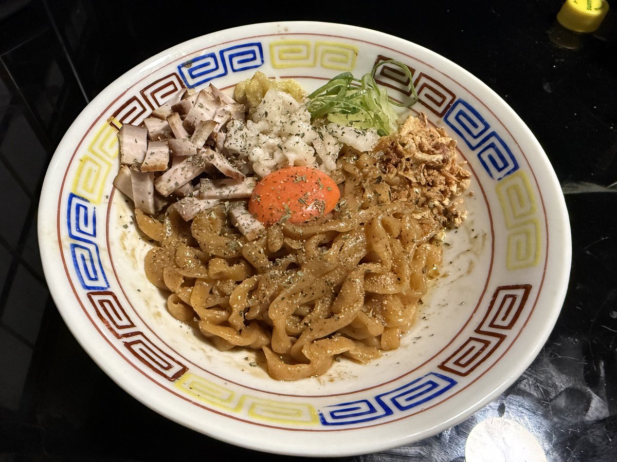 絵も描きますが
ラーメンも作ることができます
同人サークル:安彦製麺
安彦ジョージです 