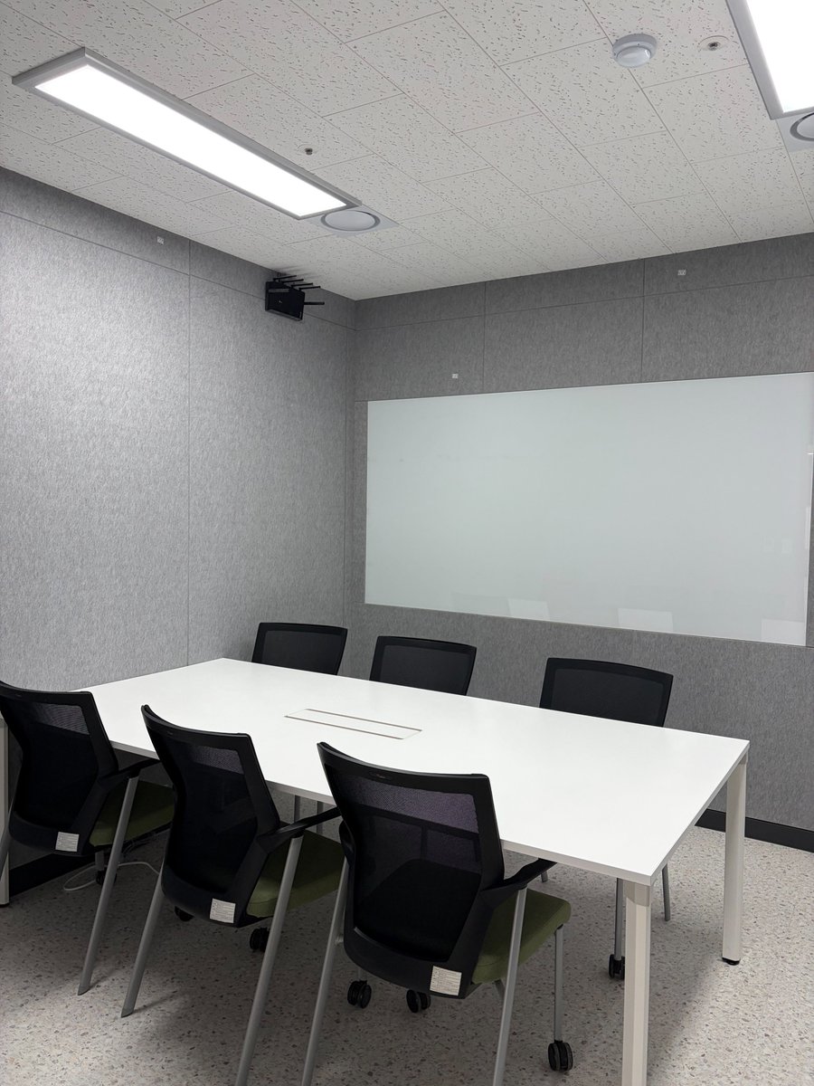 snucalspress's tweet photo. The Sangrok Reading Room at SNU Agricultural Library has reopened as the "Sangrok Larchiveum," a modernized space. This renovation provides a various learning environment preserving the college’s historical assets. Further details can be found on snu_calspress Instagram page. https://t.co/yrYRhnZqnf