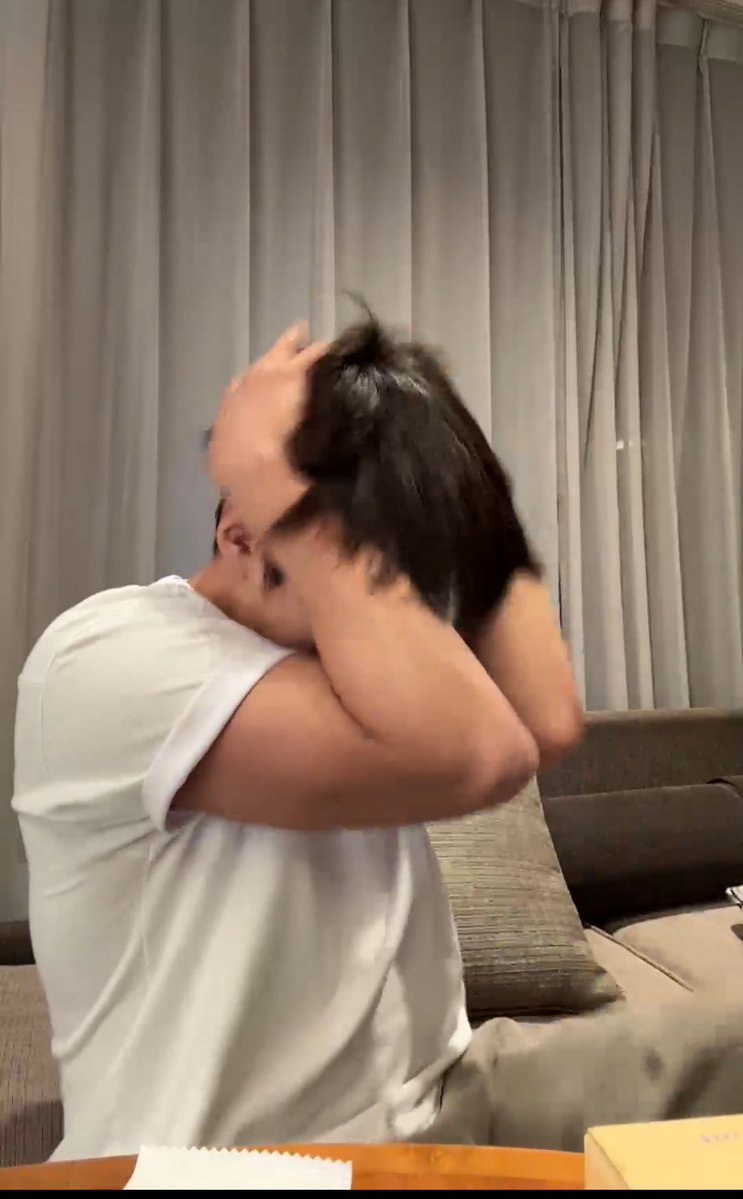 karee☆ tweet media