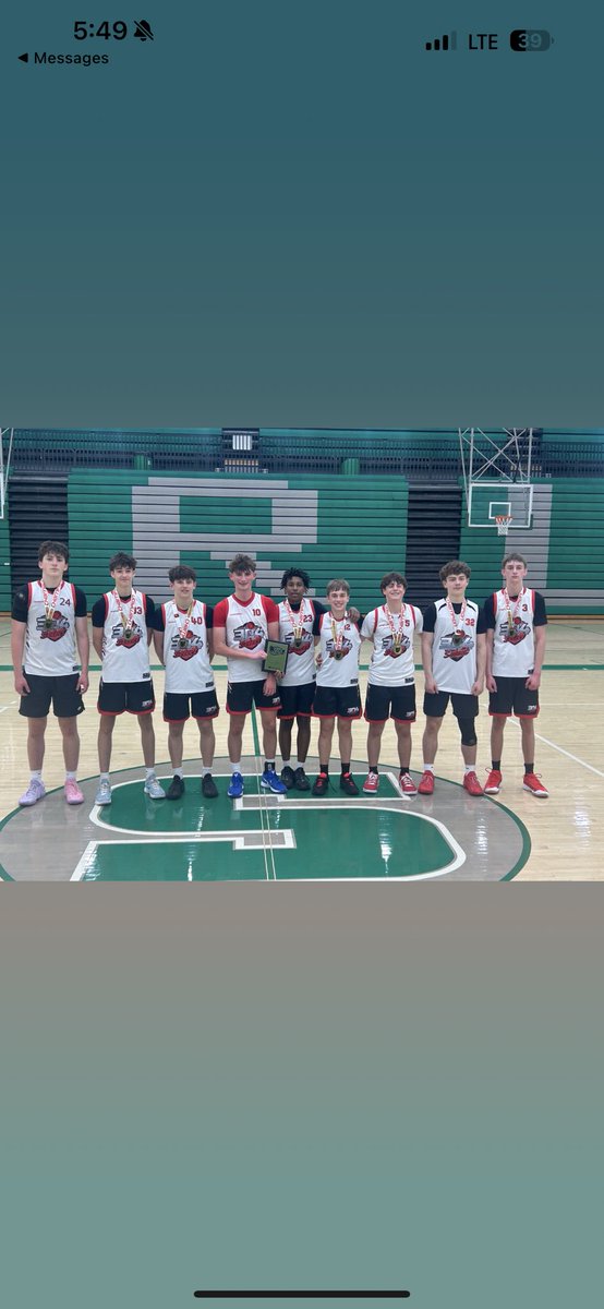 304SelectWV's tweet photo. CHAMPION X 2
9th Grade and 5th Grade went undefeated to win their respective championships‼️

9th 
MVP - @ReedBartlett10 #10
All tournament - @kannon_peasak #3

5th 
MVP - Asher Winfrey #0
All Tournament - Ji’Air Harris #27

Program went 16-6 #304select https://t.co/RVF32aUuHP