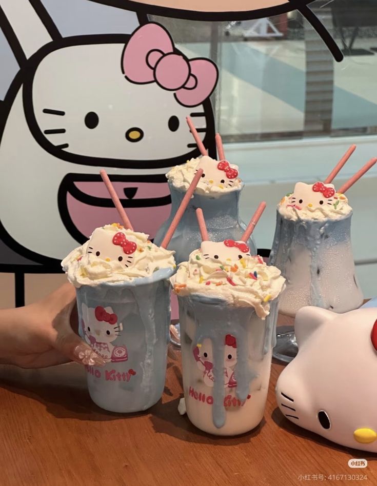 Cute Dessert tweet media