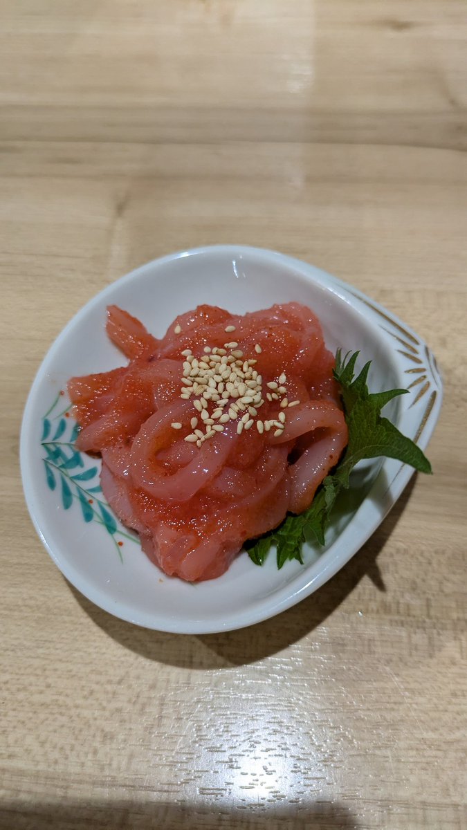 ともっきー tweet media