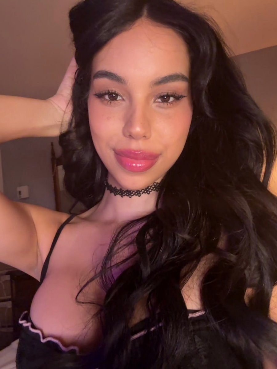 𝓥𝓲𝔁𝓮𝓷 🏳️‍⚧️🍒 tweet media