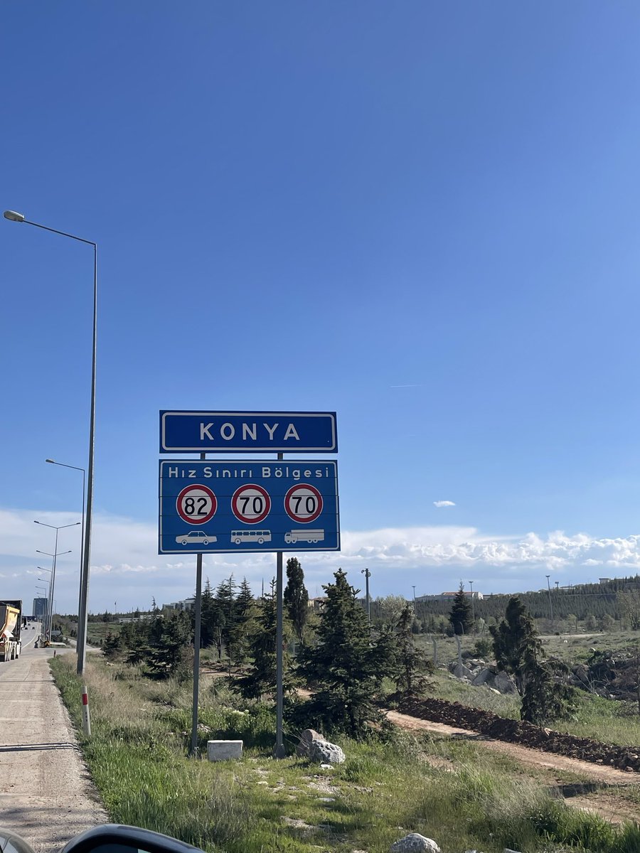 beyazmontlu's tweet photo. FARK ETMEZ NERE OLSA
📍 konya https://t.co/JMpSjC1cd2