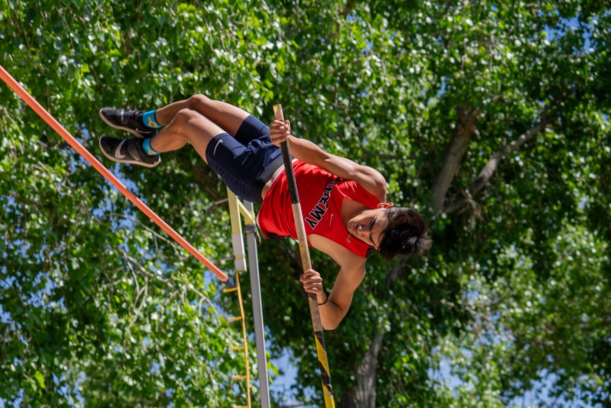 AlbAcademy's tweet photo. Weekend sports headline: Storm and Chargers shine in Harper track meet 👏 ❤️ 🖤 💪
https://t.co/6qwljLvVOy

#AlbuquerqueAcademy #AcademyInMotion #AcademyChargers #ChargersTrackAndField https://t.co/ZIPYic88Yv