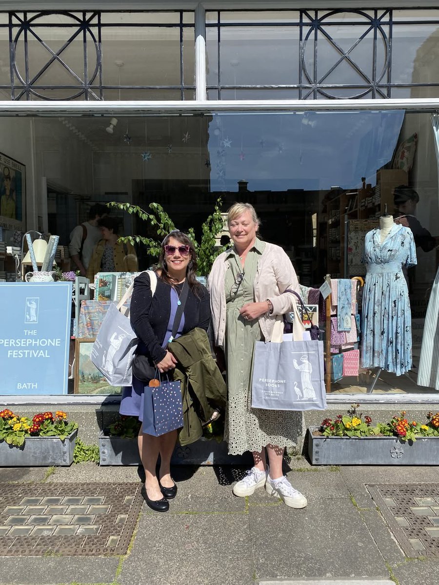 DeanStPress's tweet image. Had THE most wonderful literary Saturday in Bath with Gina &amp;amp; Liz! ☀️📚

Tea at the Pump Room &amp;amp; Roman Baths, browsing bookshops and soaking up the sun with kindred spirits! ✨
@PersephoneBooks @mrbsemporium @ToppingsBath
#Bath #Books