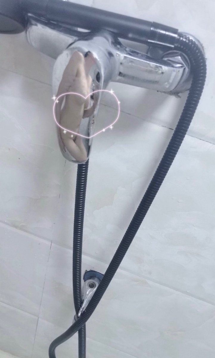 ᴇɴᴀ🍕 tweet media