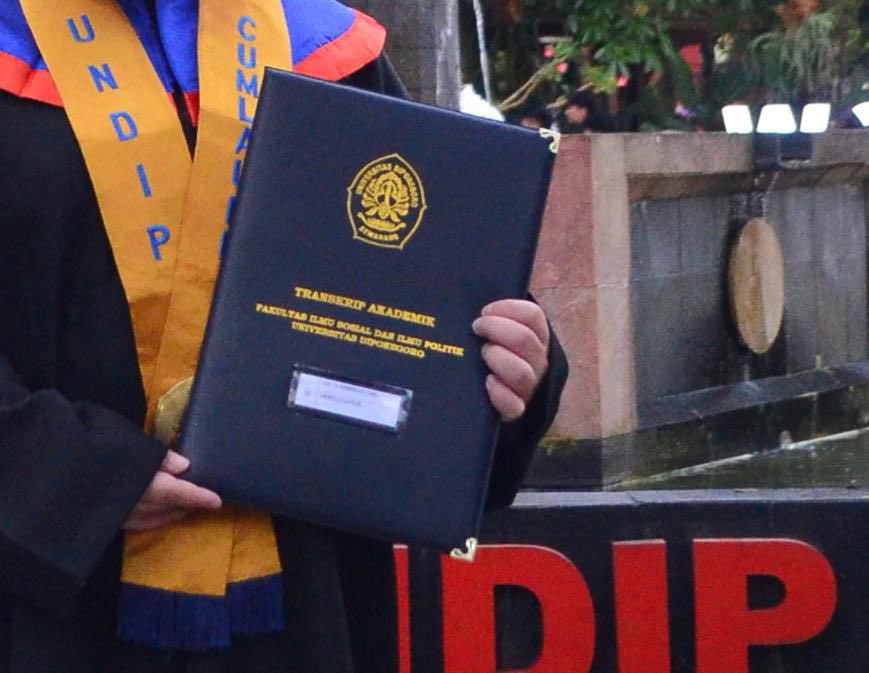 UNDIP MENFESS tweet media