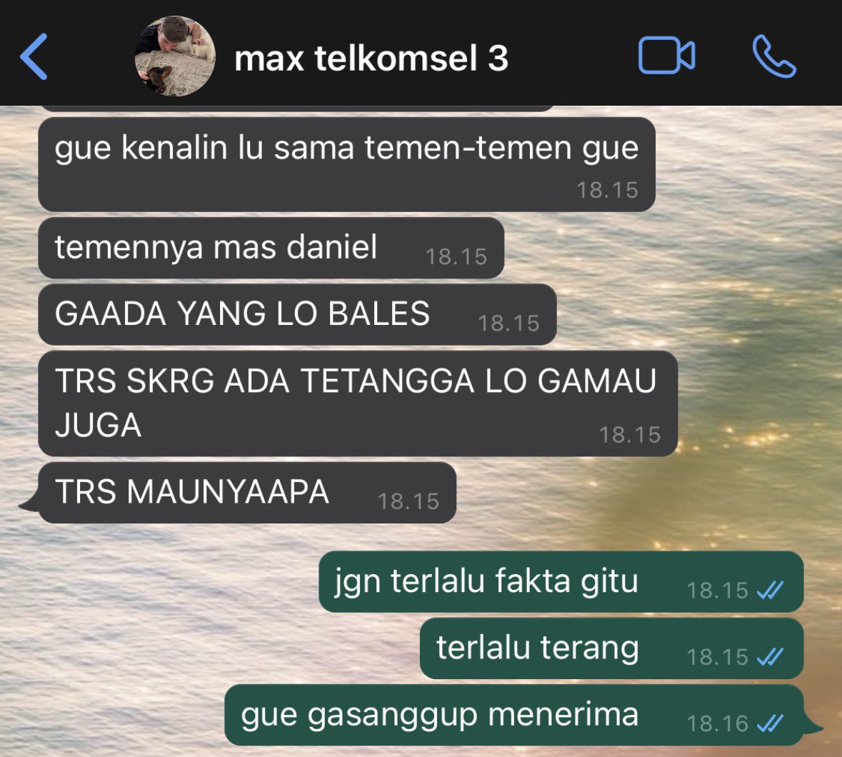 apa hukumnya pengen pacar tapi tiap dikenalin selalu gamau karena user ipkmaxbgt udah pgn melempar sepatu kepada user kayaknyacharles