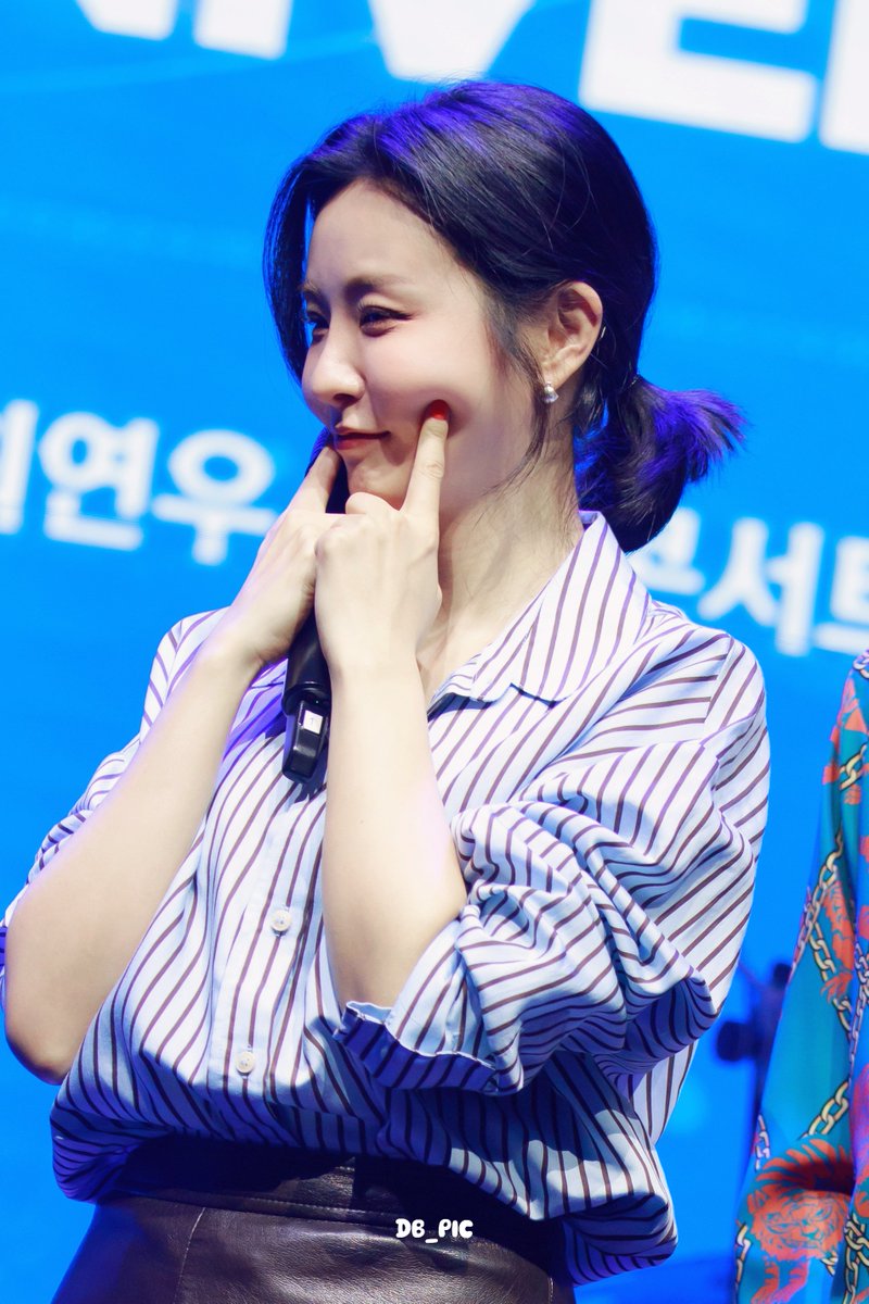 디비 tweet media