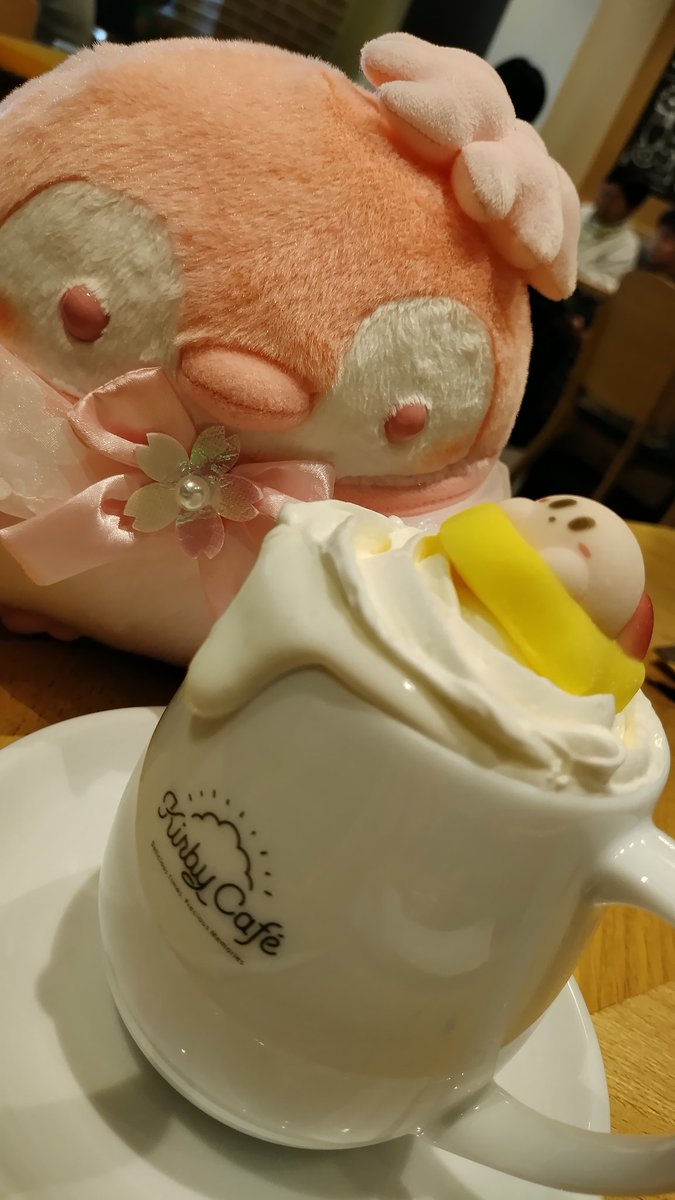 虚子🥐グッズ販売中🥐 tweet media