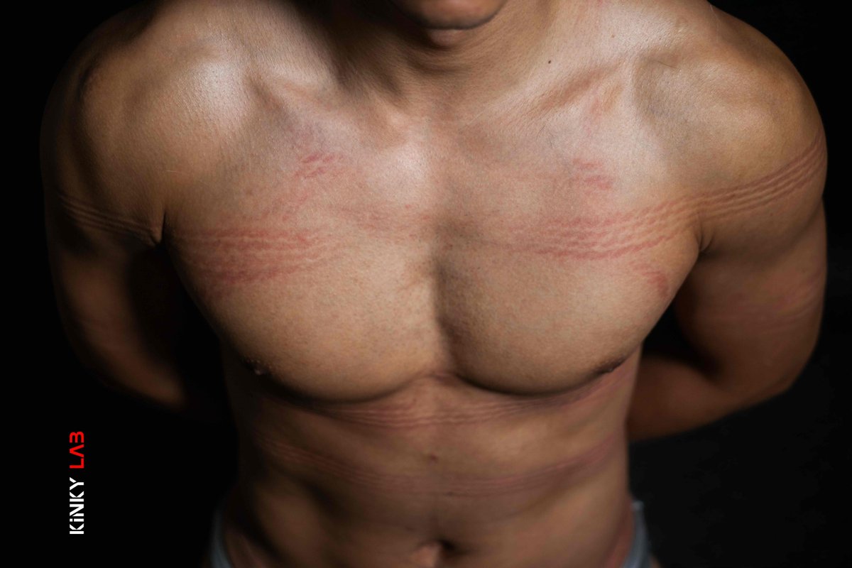 Kinky Lab 變態實驗室 tweet media