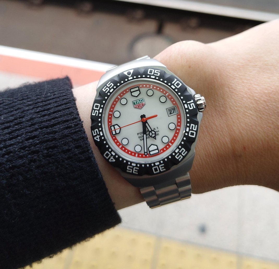 TheSlowTick's tweet image. Tag Heuer Formula 1. 
📸: @nwWedo7zC3tqbYf 
#watches #enthusiast #menswear #F1 #formula1 #TagHeuer