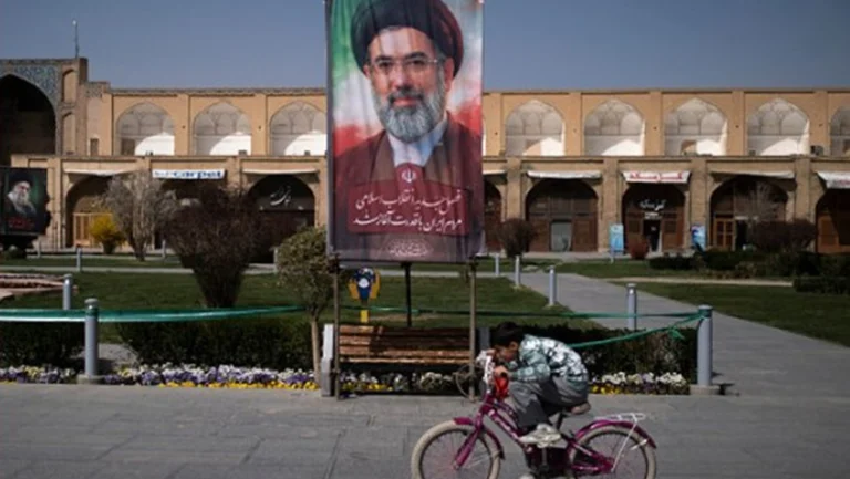 telesurenglish's tweet image. #MiddleEast | Supreme Leader Mojtaba Khamenei hailed unity among residents of Iran amid the U.S.-Israeli war on his country.
telesurenglish.net/supreme-leader…