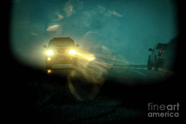 TLawren37609829's tweet image. Up at the Lookout: fineartamerica.com/featured/blue-… #surrealart #fineart #abstractart #buyintoart #homedecor #modernart