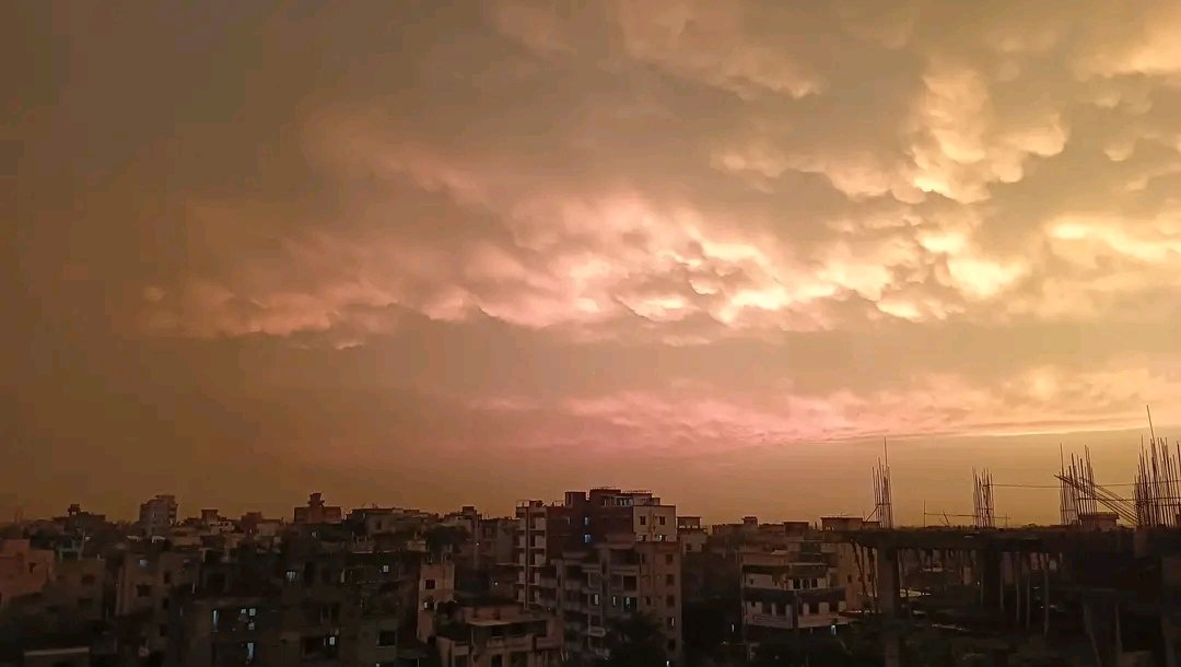 ভয়ংকর সুন্দর সন্ধ্যা 🌅