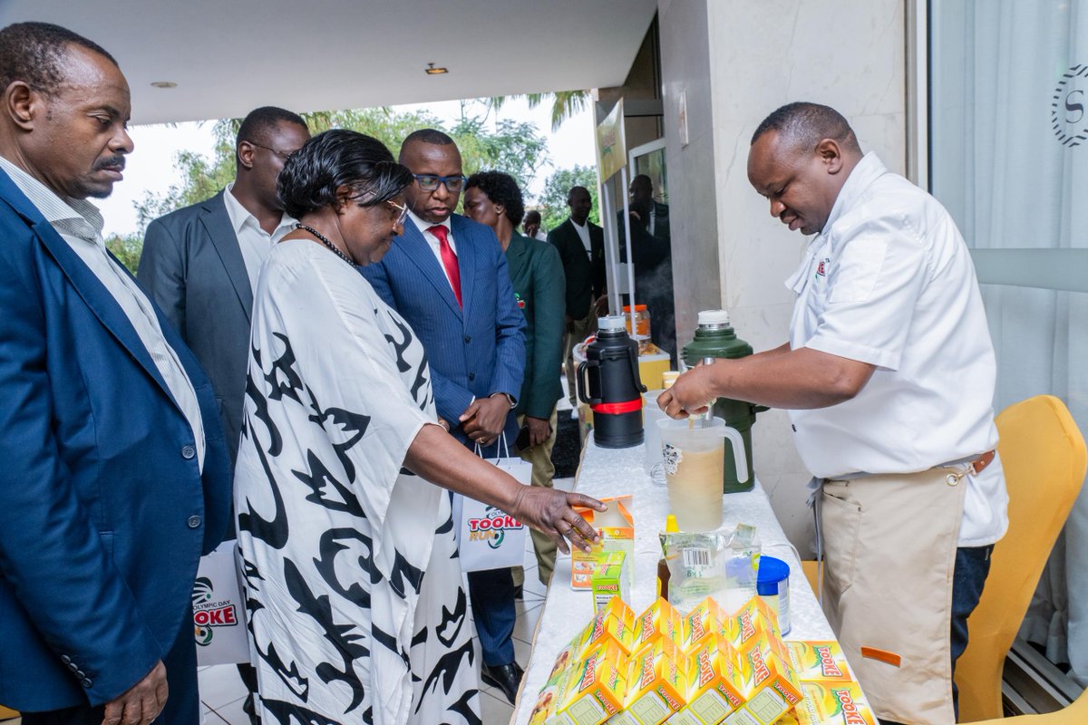 AupalEmmanuel's tweet photo. “I accepted the challenge to lead fundraising for athletes’ nutrition while fighting early childhood malnutrition. We may start with a cup of TOOKE porridge, but we’ll ignite innovation.” – @floriemura Nutrition Ambassador, @Official_UOC

#OlympicDayTookeRun #OlympicDay2026 https://t.co/USsK8yw3VF