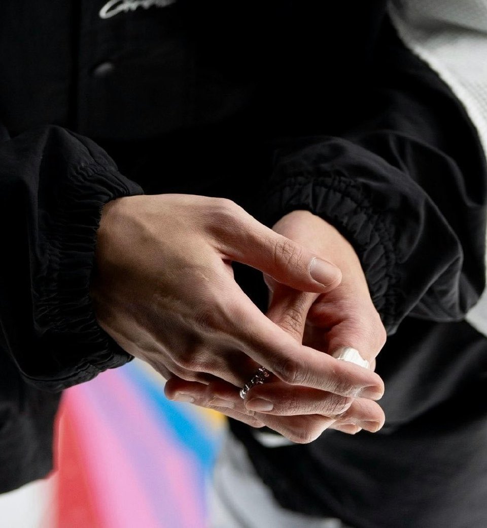 moon bubble tweet media