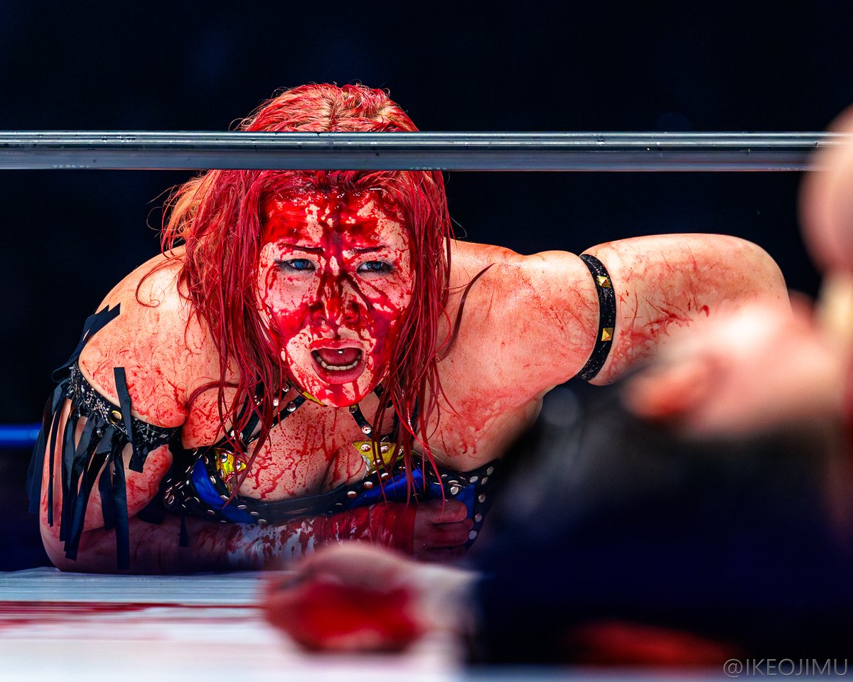 イケオジム tweet media